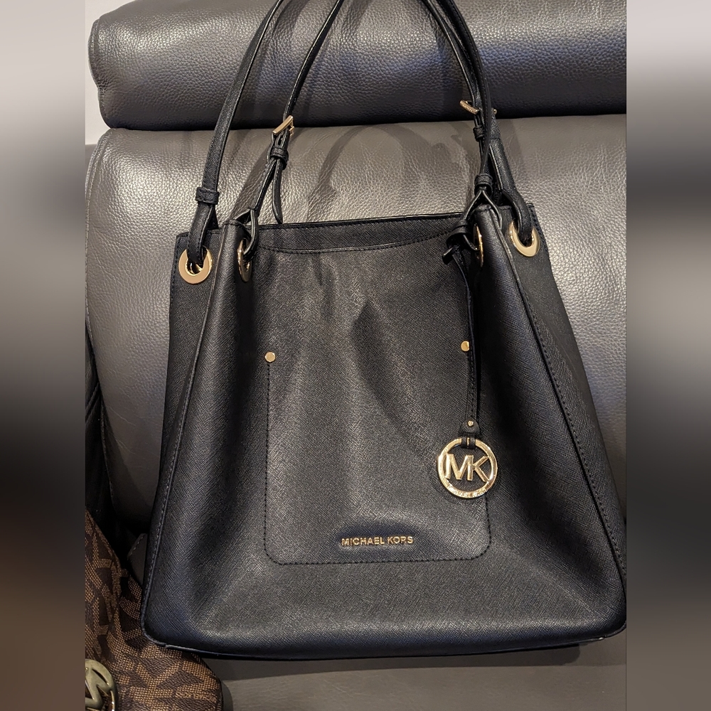MK Tall Tote